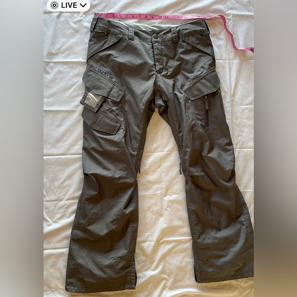 Burton Snowboarding Women’s Pant.           Size: M - Picture 2 of 9